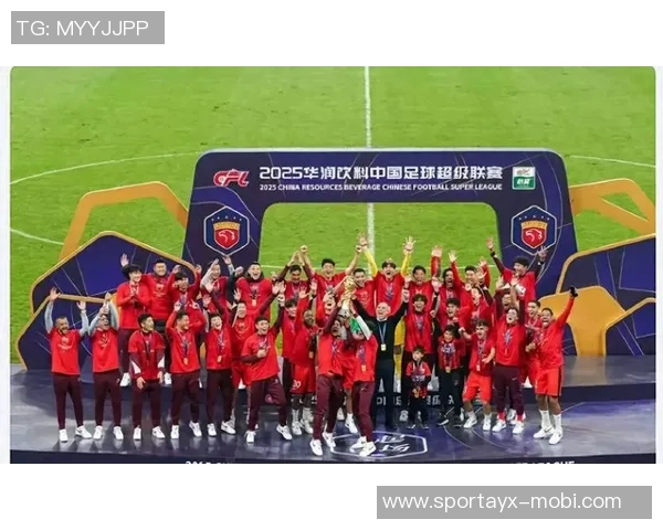 东体报道颜骏凌李帅与海港续约至2028赛季加布里埃尔或将继续留队